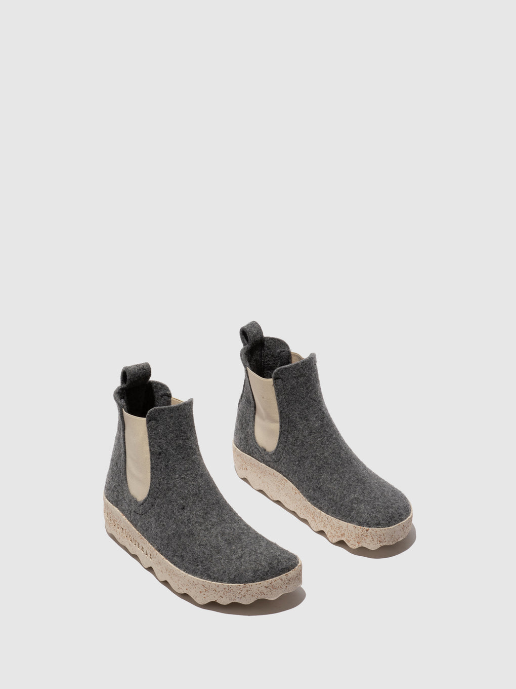Chelsea Ankle Boots CAIA CONCRETE