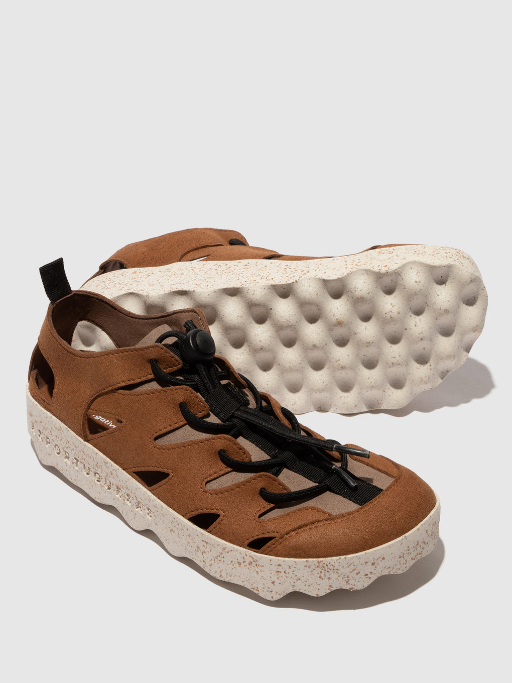 Round Toe Trainers CURE2 COGNAC