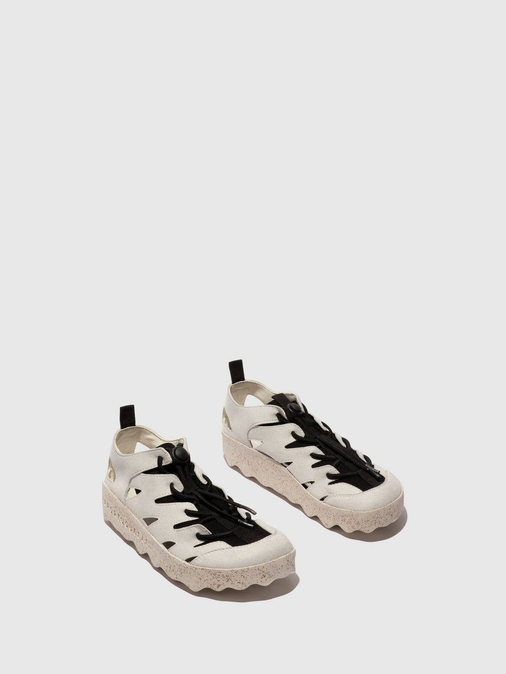 Round Toe Trainers CURE 2 M WHITE