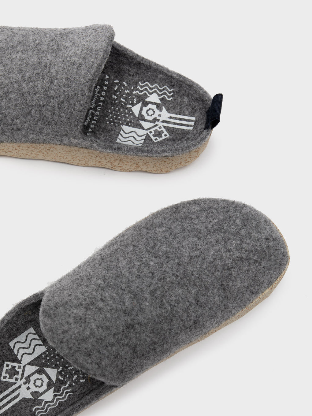 Round Toe Mules COME Concrete