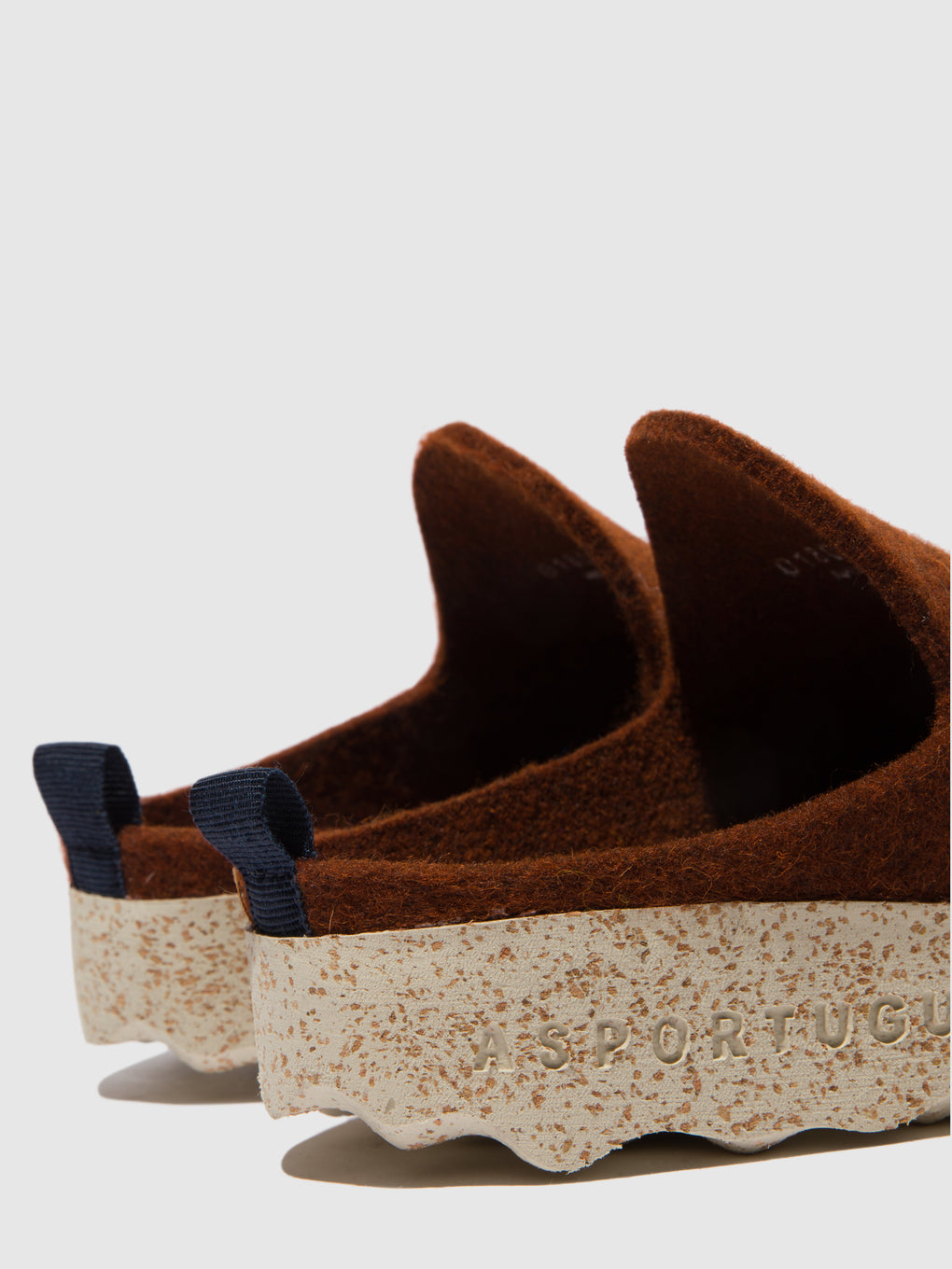 Round Toe Mules COME BROWN