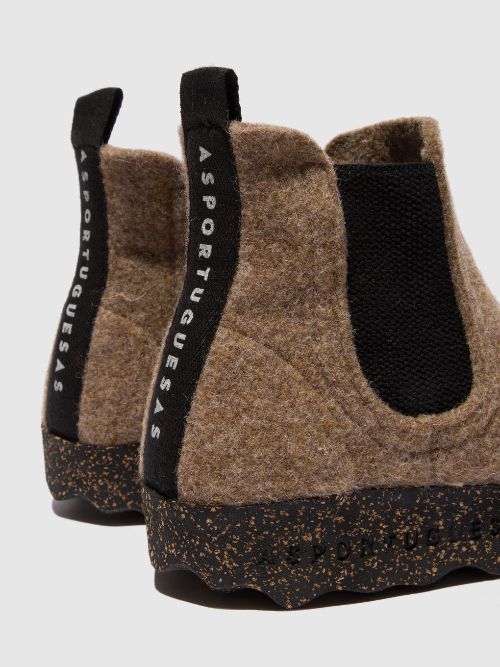 Chelsea Ankle Boots CAIA TAUPE