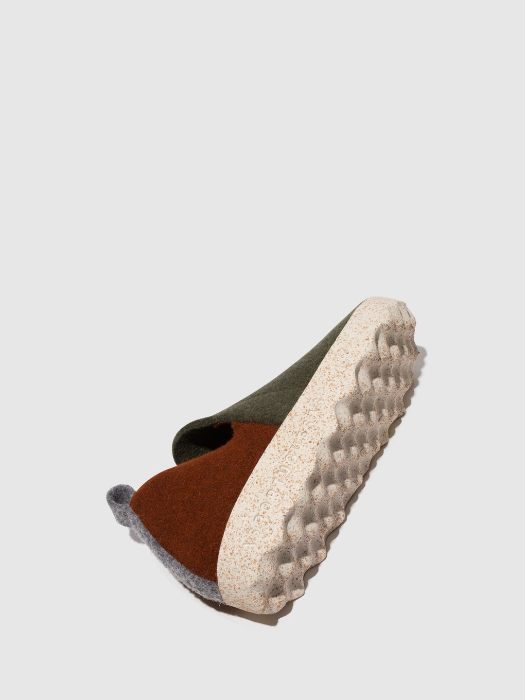 Round Toe Shoes CITY MILITARY GREEN/ BROWN