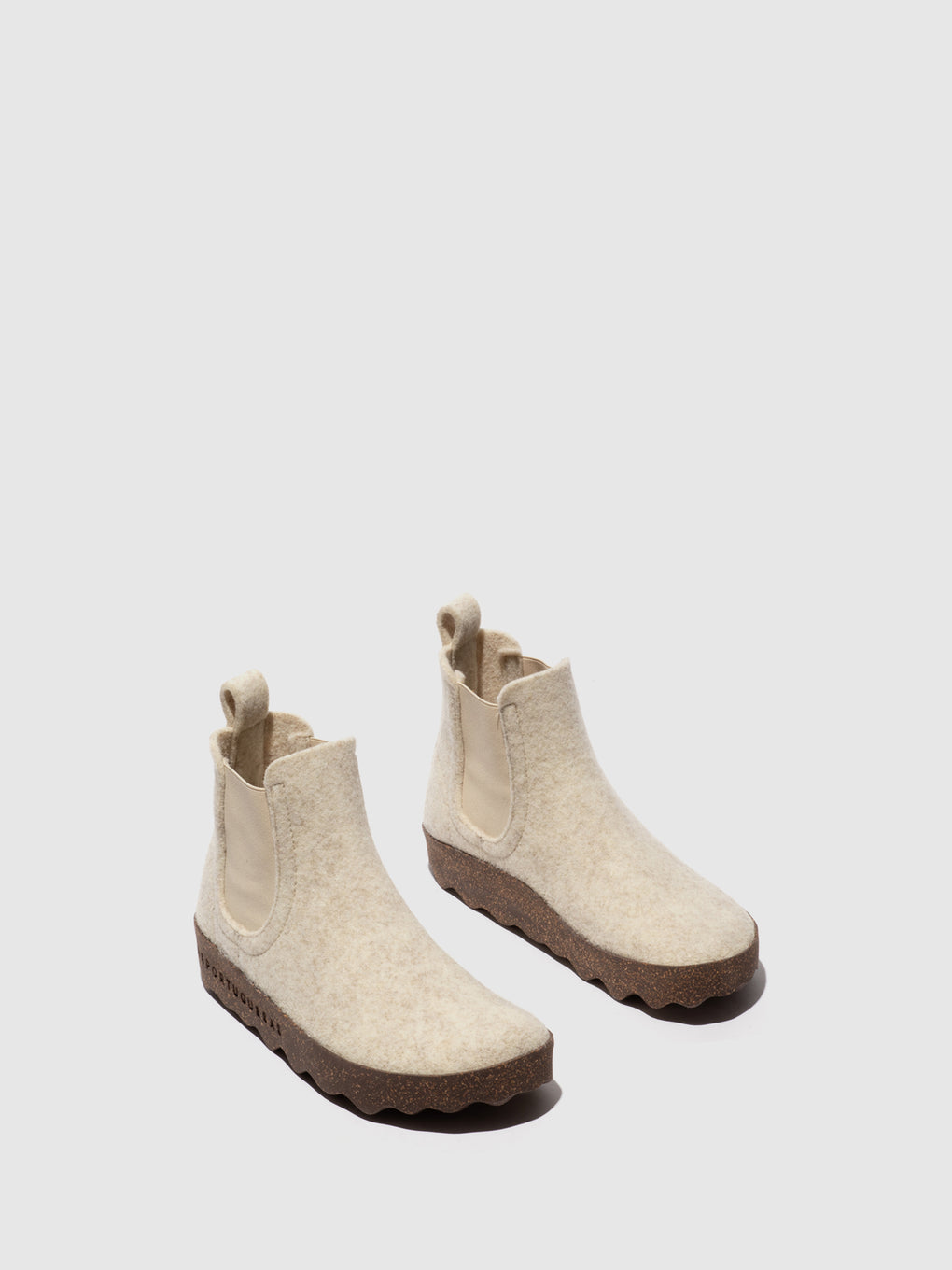 Chelsea Ankle Boots CAIA WHITE