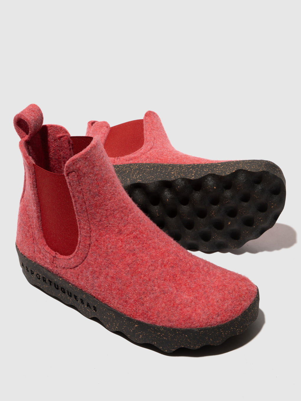 Chelsea Ankle Boots CAIA RUBY RED