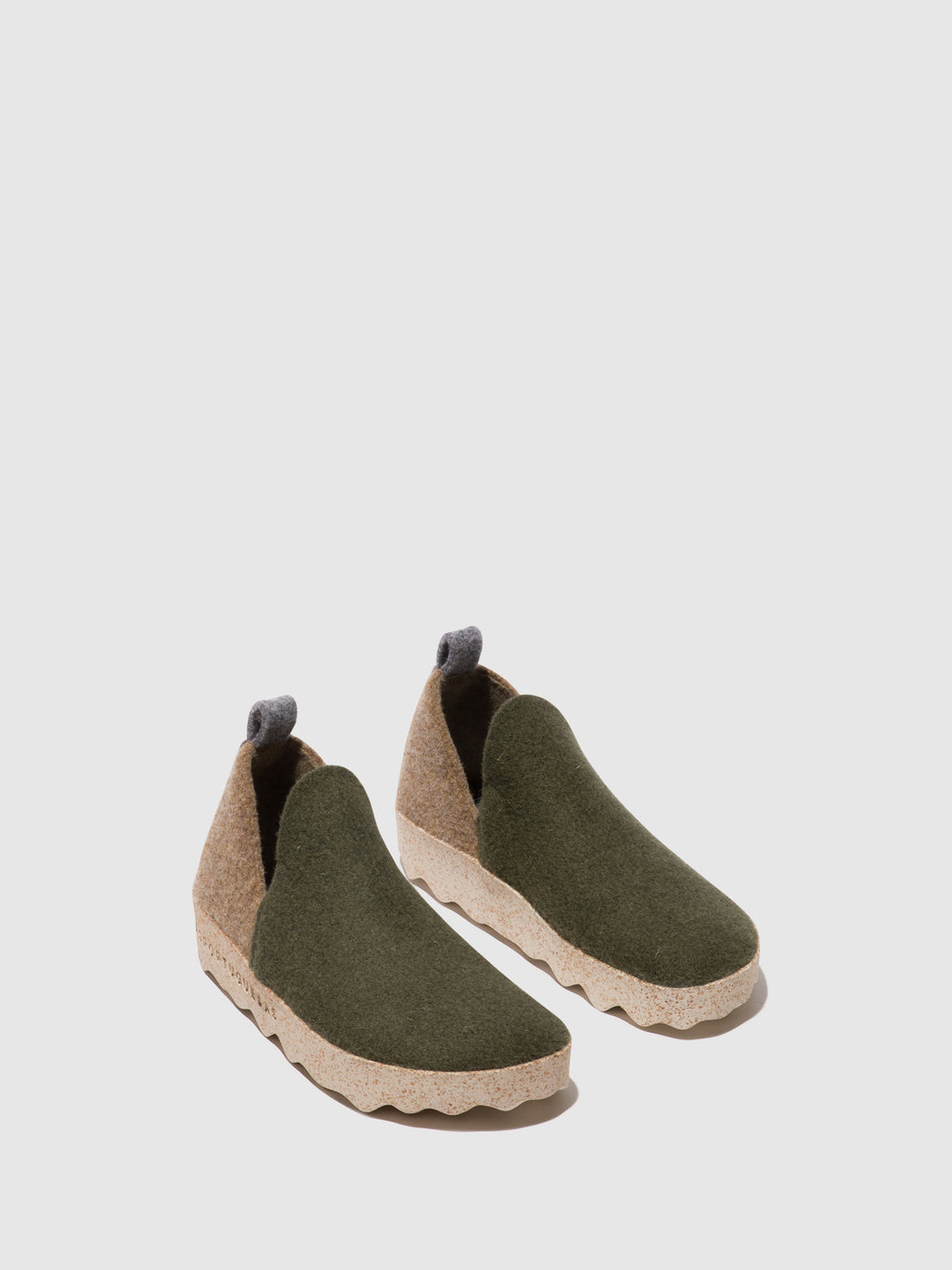 Round Toe Shoes CITY M MILITARY GREEN/TAUPE
