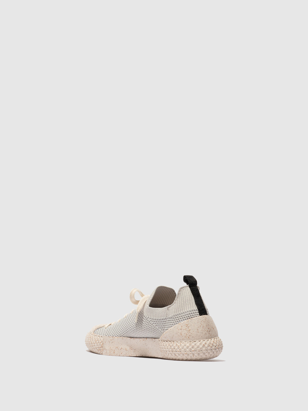 Low-Top Trainers TRIP 2 OFFWHITE