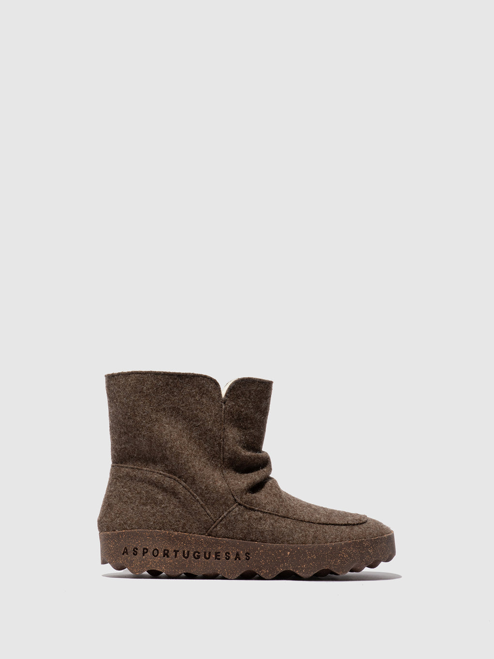 Round Toe Boots CUFF WALNUT