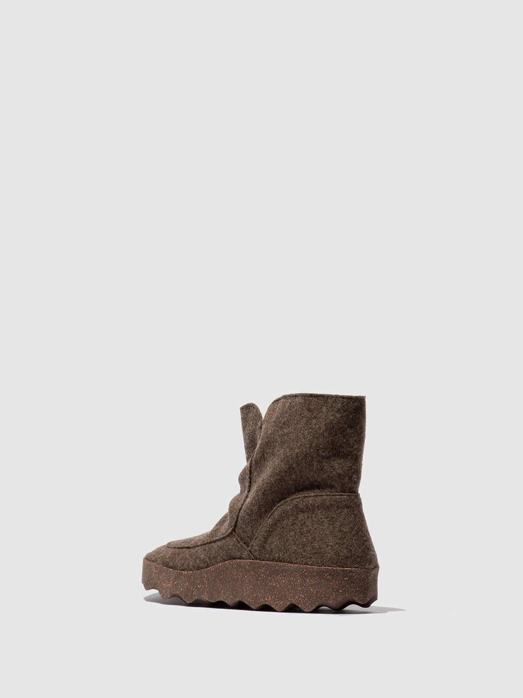 Round Toe Boots CUFF WALNUT