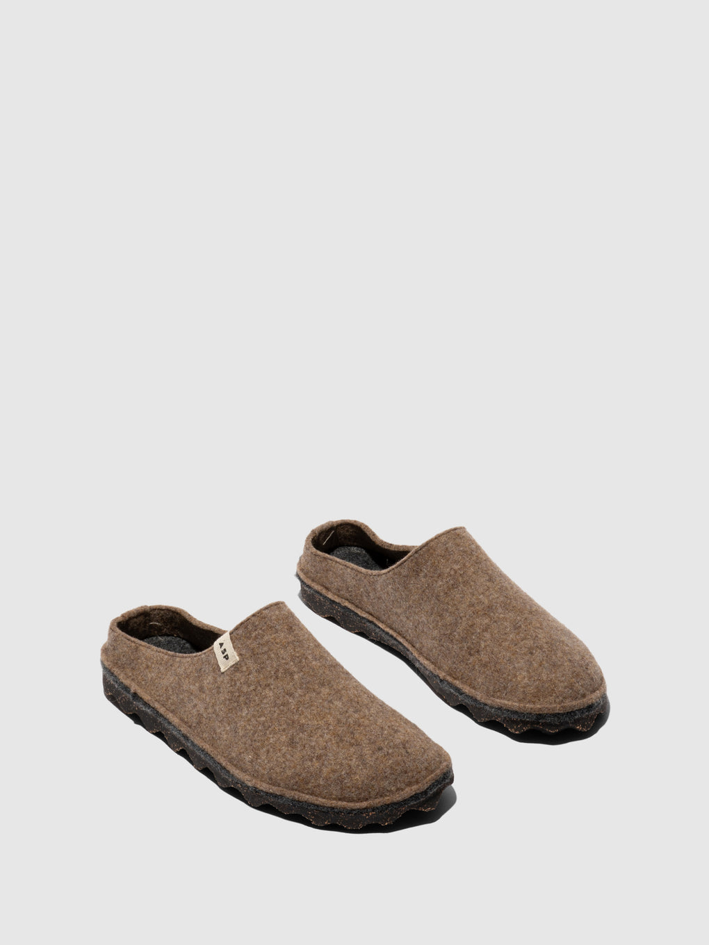 Slip-on Mules NATURA TAUPE - ASPORTUGUESAS