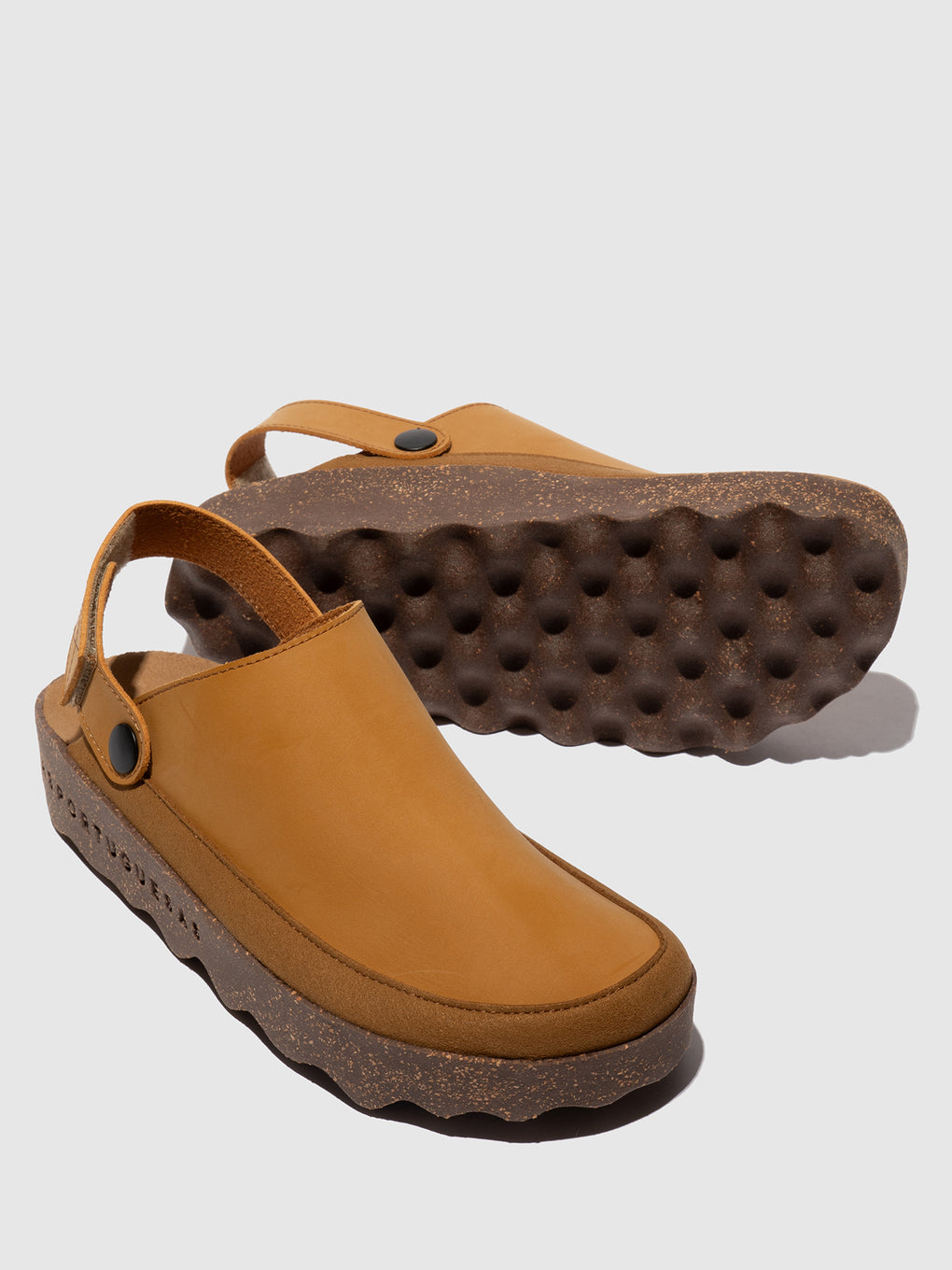 Round Toe Mules CHUCK CAMEL - ASPORTUGUESAS