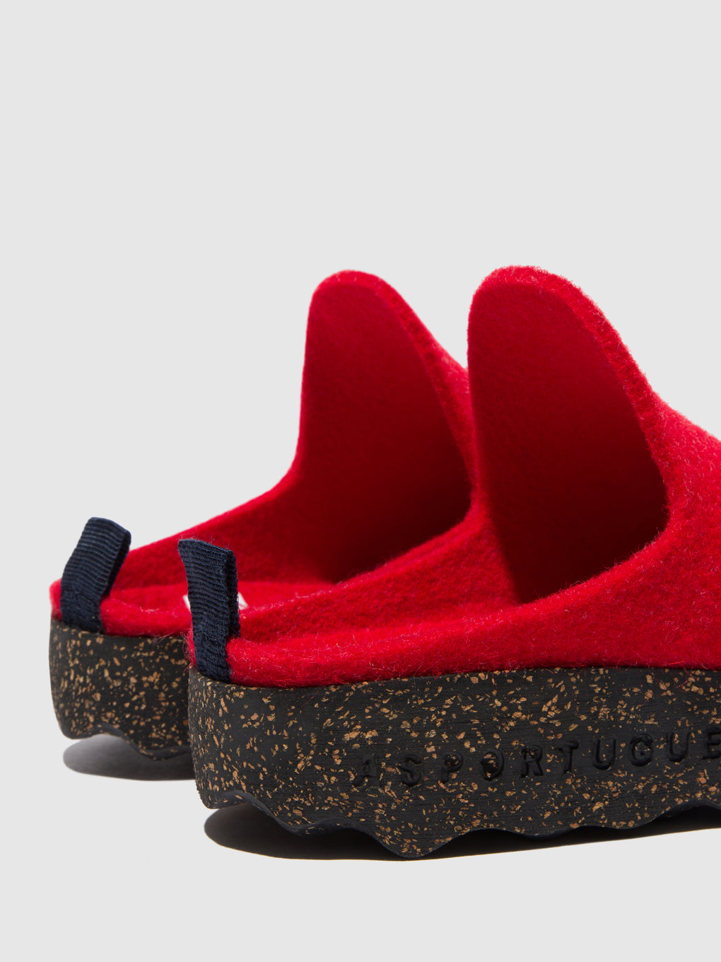 Round Toe Mules COME RED