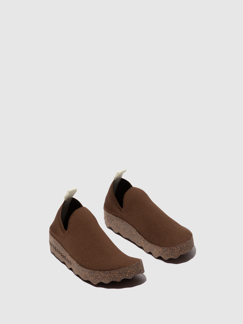 Slip-on Trainers CARE Brown