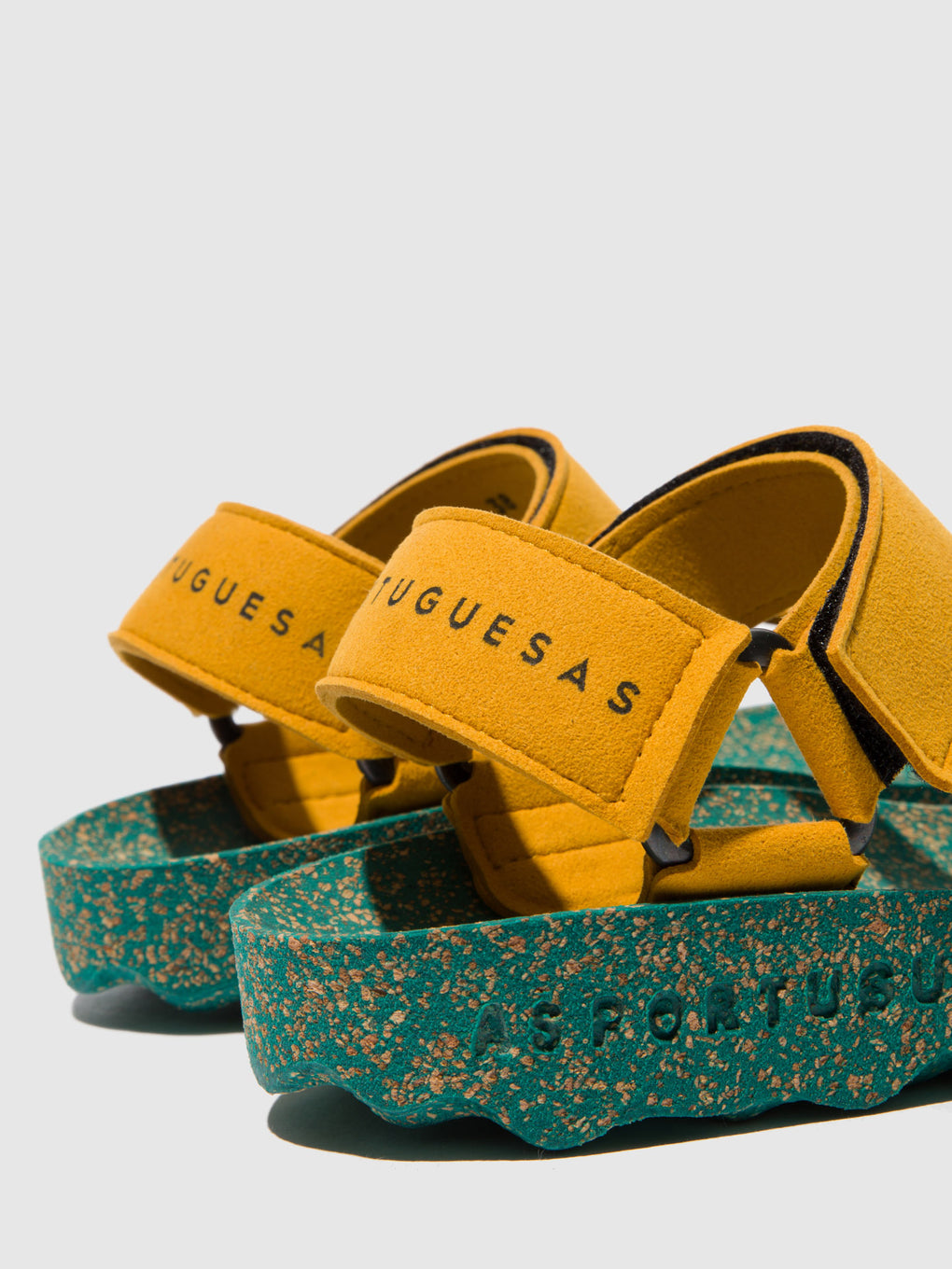 Thong Sandals FIZZ Yellow Suede