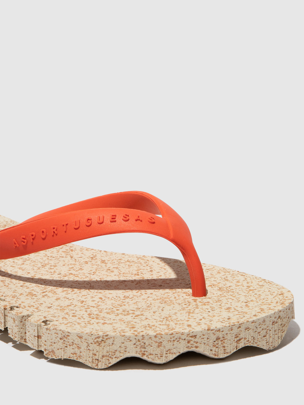 Beach Flip-Flops BUMPY Natural & red strap