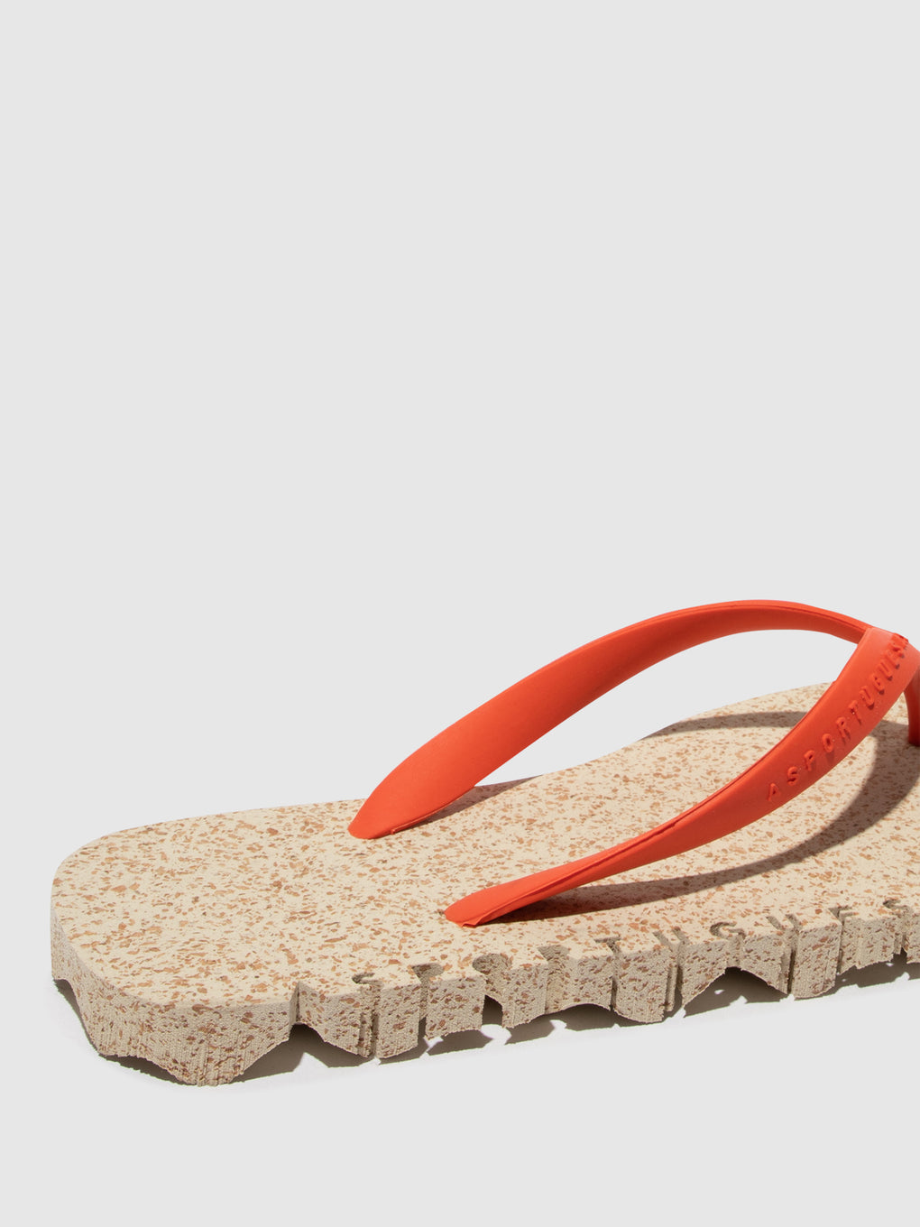 Beach Flip-Flops BUMPY Natural & red strap