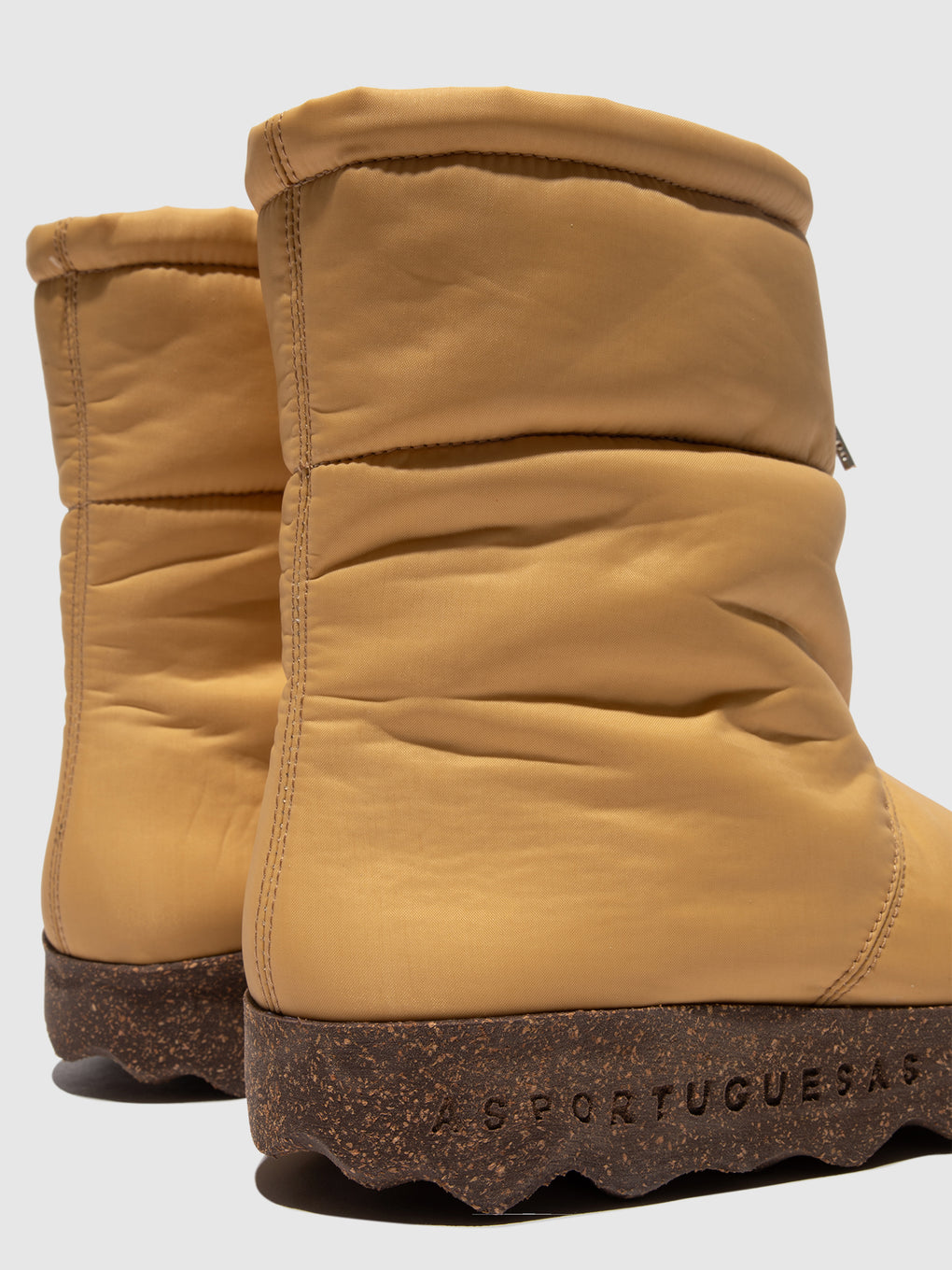 Fluff Boots CALE BEIGE