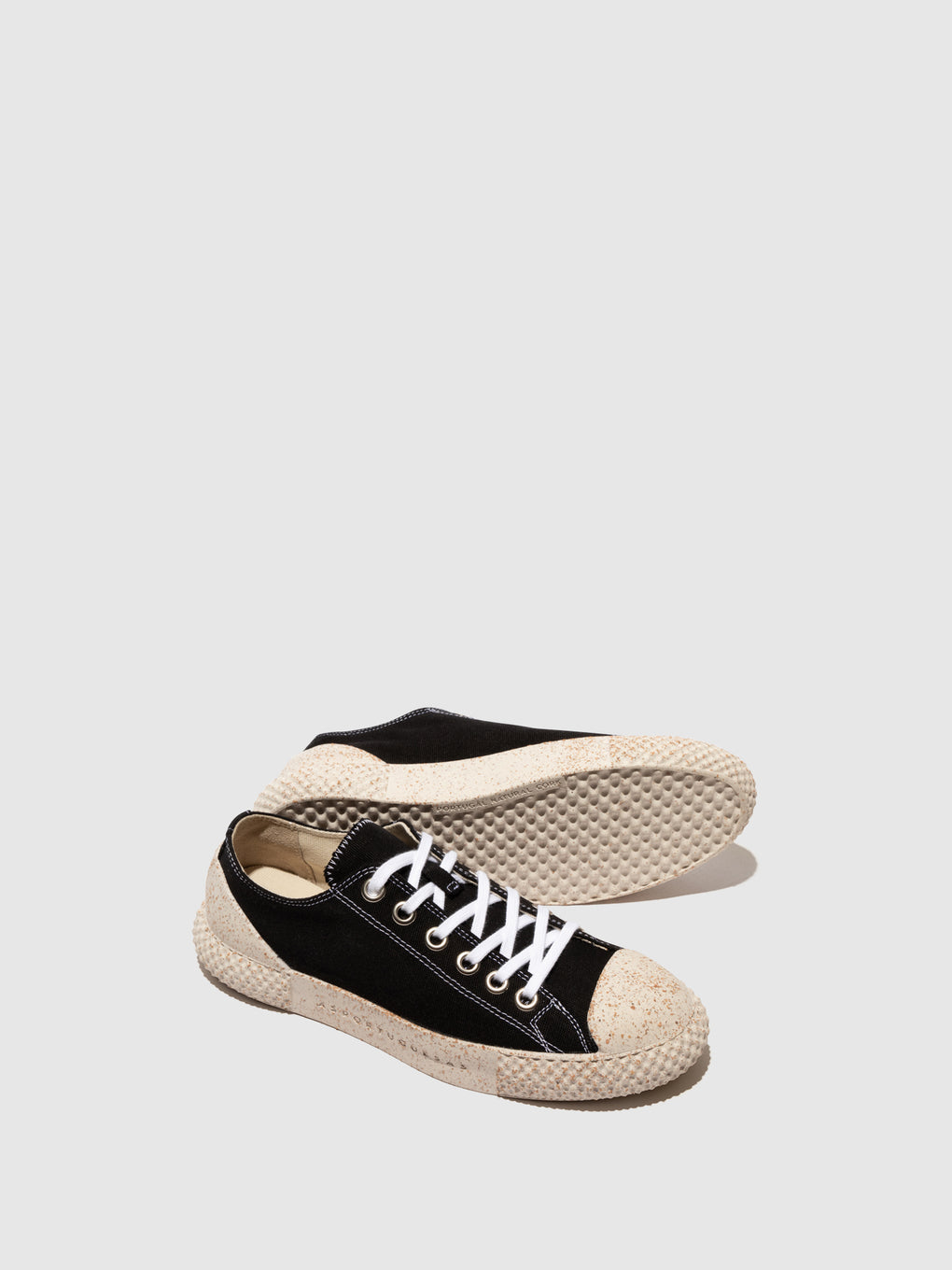 Low-Top Trainers TREE 2 BLACK